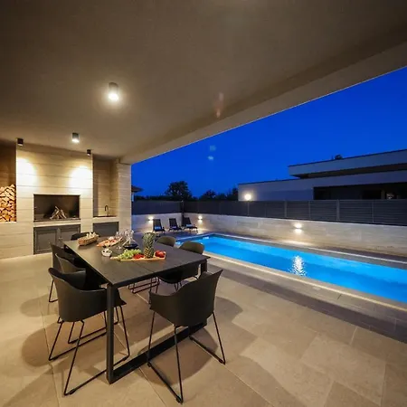 Villa Anlero Nin