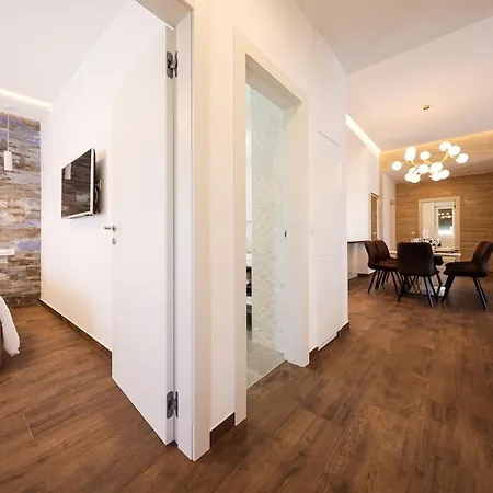 Anlero Villa Nin